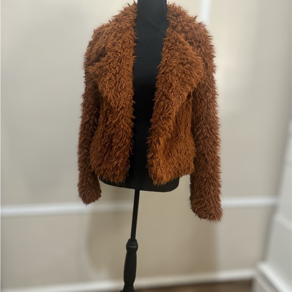 Jacket - Picture 3 of 4